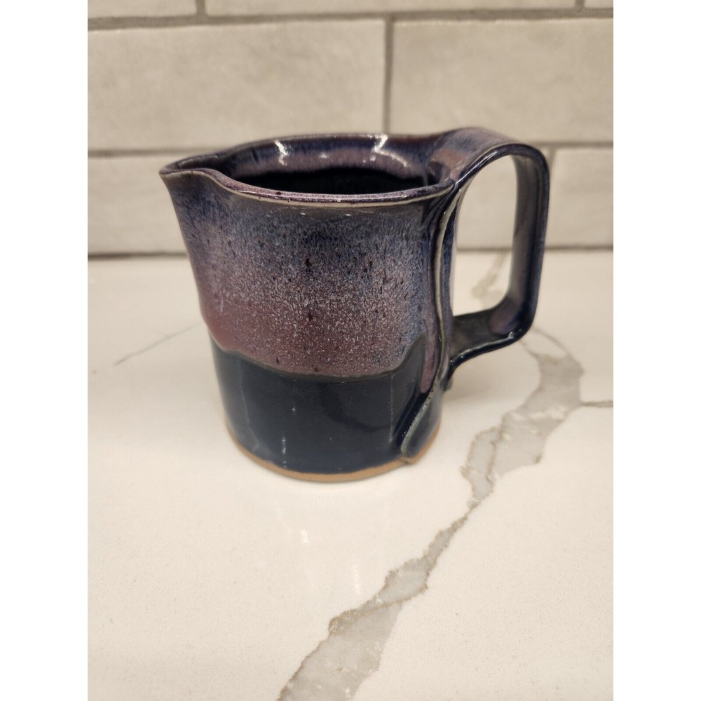 Vintage 1988 Bay Pottery Virginia Blue Lavender Drip Glaze Creamer‎